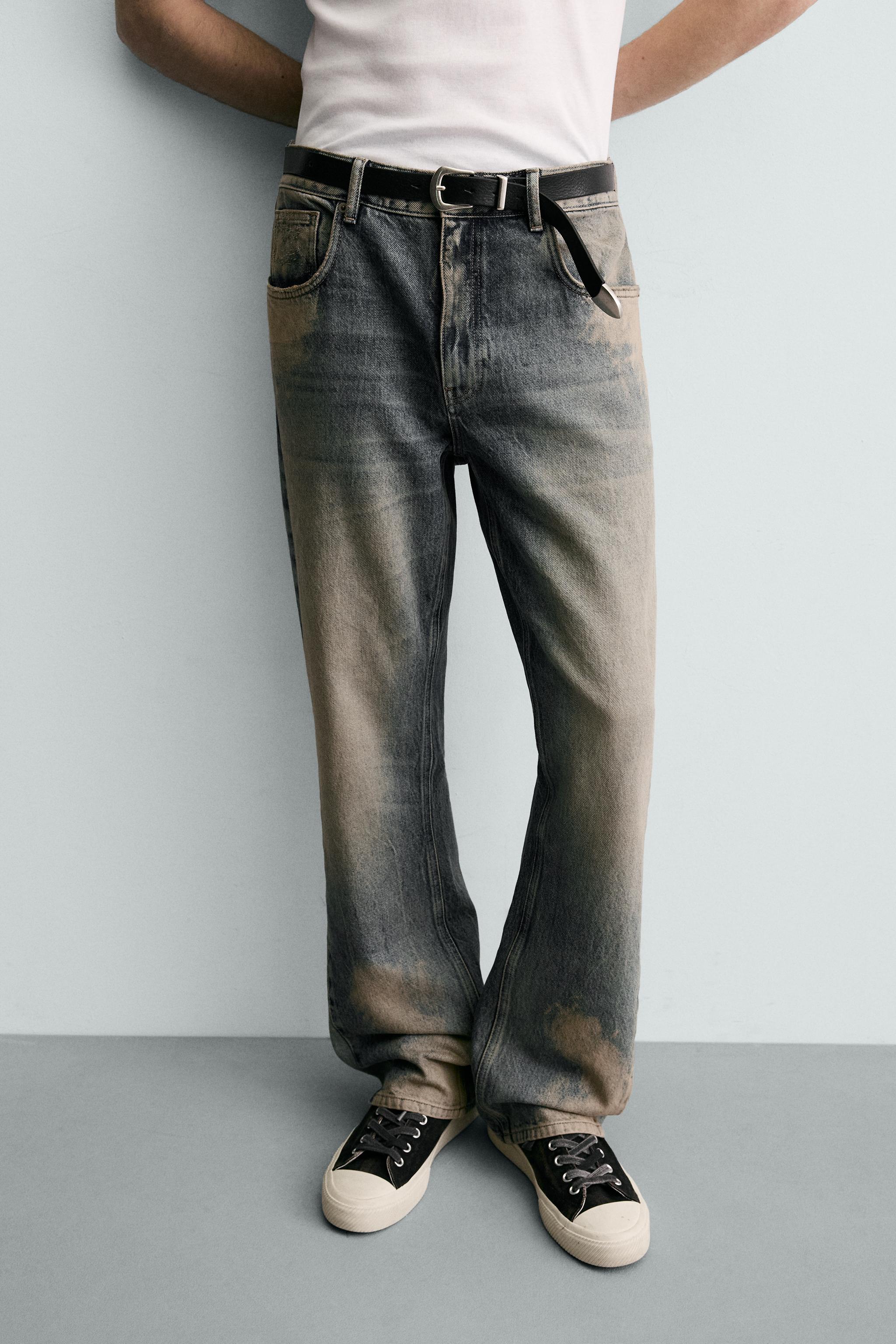 JEAN FLARE FIT DÉLAVÉ TACHES